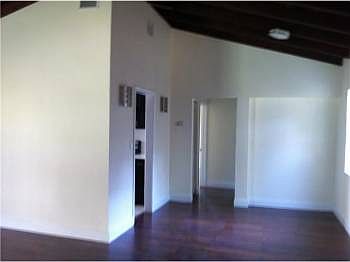 2nd image of 4116 Pamona Ave
