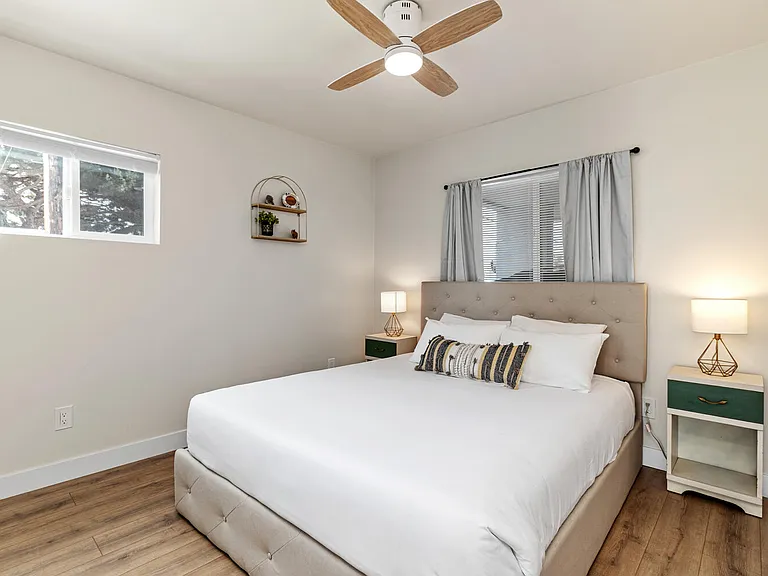 4871 Long Branch Ave — Photo 14