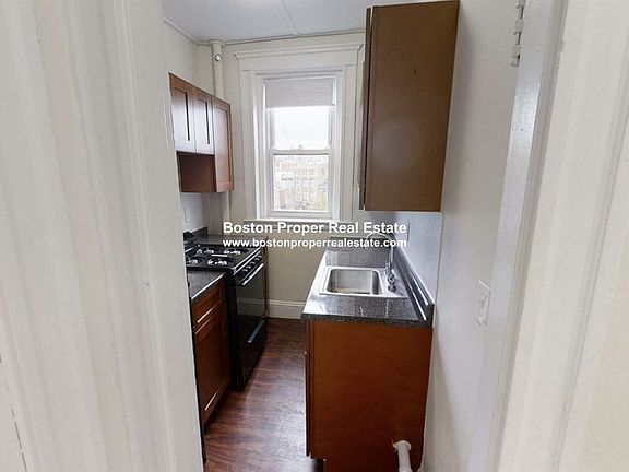 1175 Boylston St. #45 Boston - Fenway Unit Photo 2 (2)