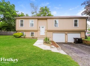 1342 Dolo Rosa Vis, Crystal Lake, IL 60014