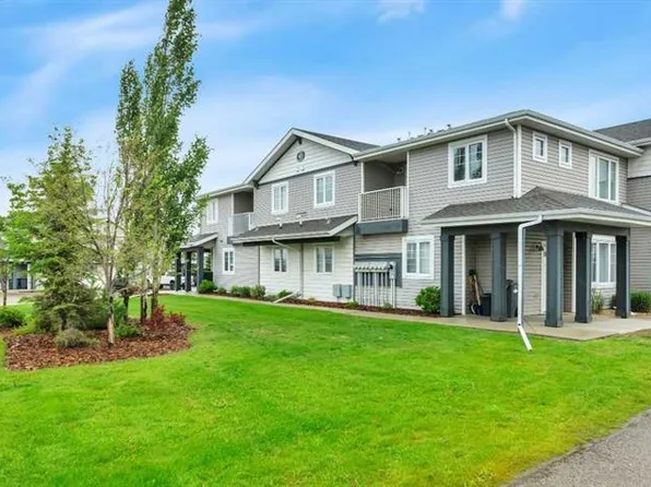 43 S Reid Ct #200, Sylvan Lake, AB T4S 0L9
