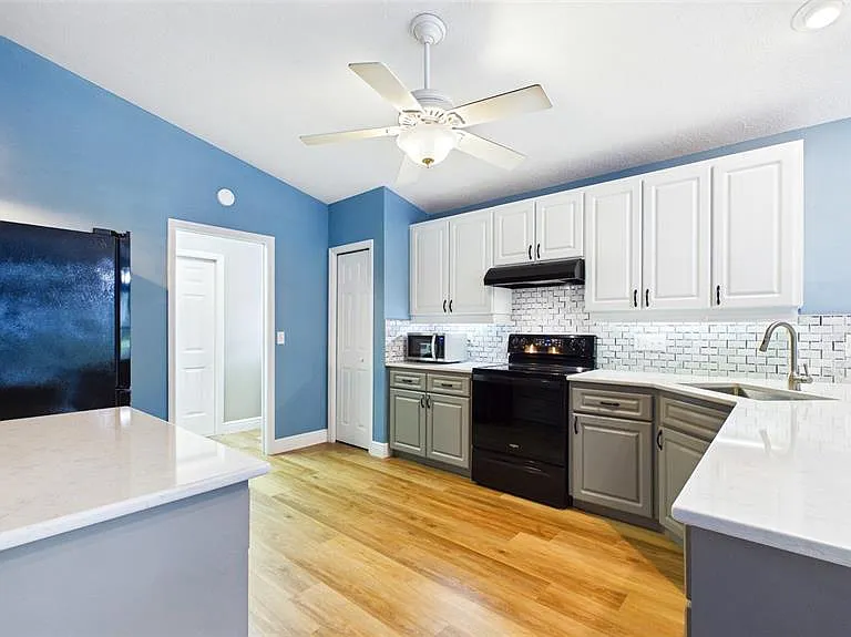 11654 Leda Ln — Photo 10