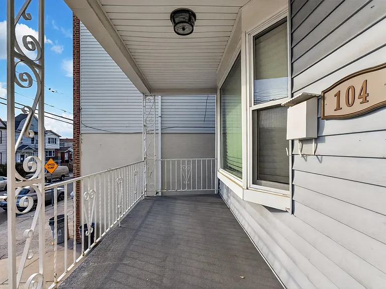 104 McAdoo Ave — Photo 11