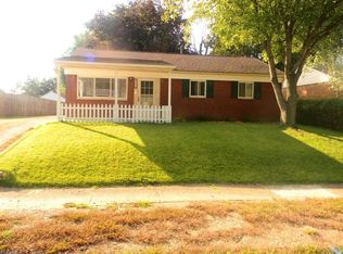 2555 Cathy Dr NE, Canton, OH 44705