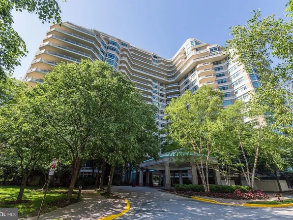 5610 Wisconsin Ave APT 1006, Chevy Chase, MD 20815