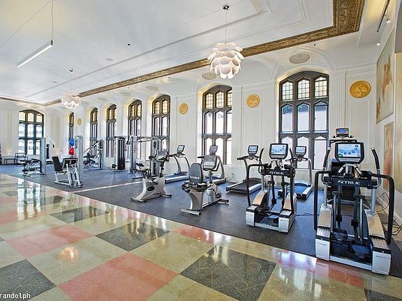 5th image of 190 W Randolph St #1727