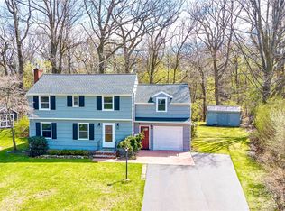 25 Circle Ct, Rochester, NY 14617