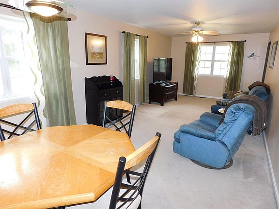5th image of 8504 Donna Ln