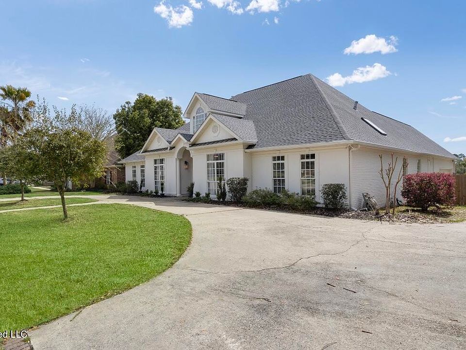 2025 Bent Oaks Blvd, Biloxi, MS 39531 Zillow
