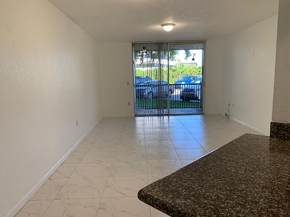 3rd image of 8235 Lake Dr APT 107