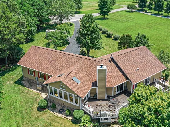 309 Nomini Bay Dr, Montross, VA 22520