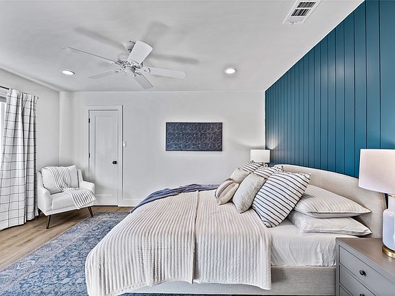3rd image of 309 W White Ave