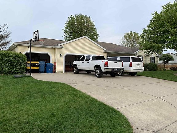 3rd image of 58560 Norway Ln