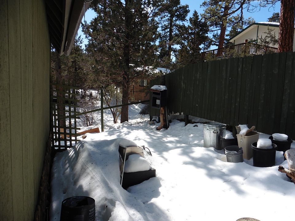 2nd image of 540 Victoria Ln