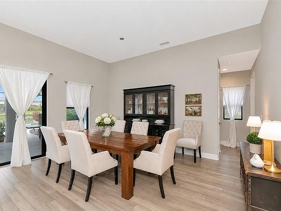 5th image of 9211 ISABELLA CIRCLE