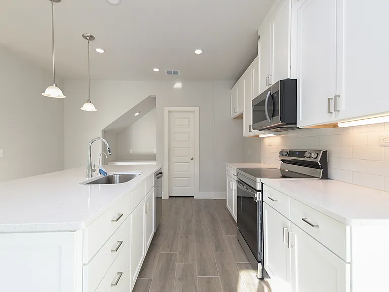 16011 Babcock Rd #24 — Photo 8
