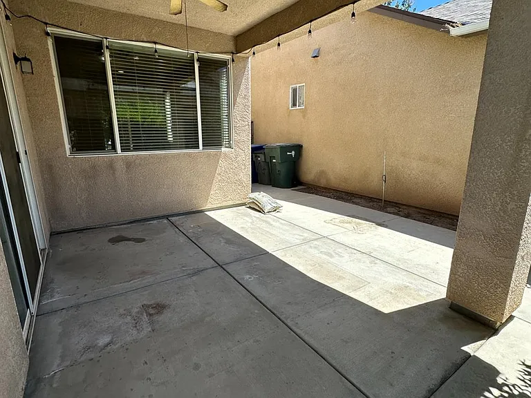 5541 N Plum Ln — Photo 33