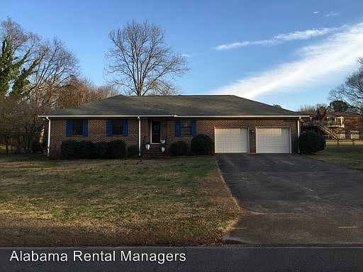 2nd image of 1415 Potter Rd