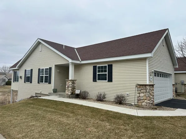 691 Marsh Dr, Delano, MN 55328