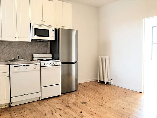 Rented by (LEGACY NOT ACTIVE) DiGiulio Group Real Estate, LLC | media 10