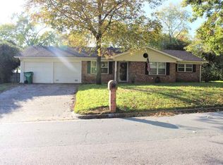 1612 Rayford Rd, Henderson, TX 75654