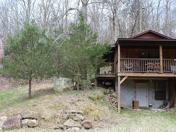 2nd image of 199 Montie Ln