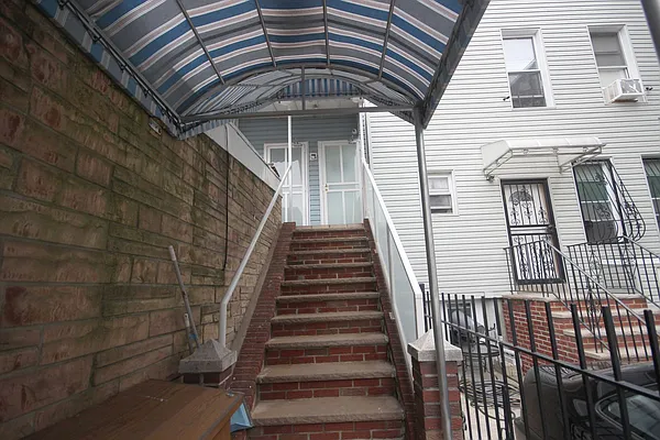 Rented by Nooklyn NYC LLC | media 10