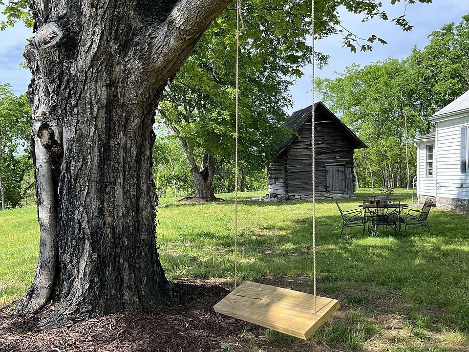 1st image of 5006 Rock Springs Rd