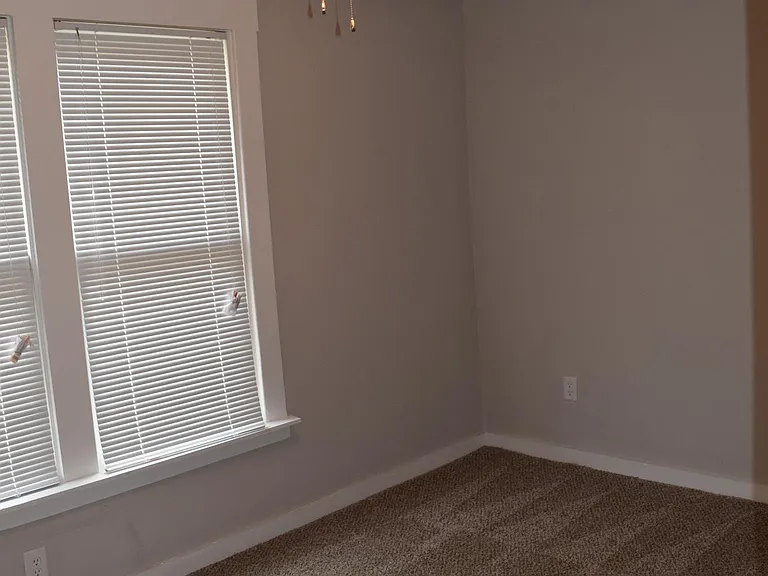 1116 Mount Pleasant Ave — Photo 9