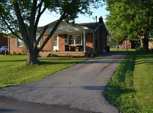 200 Dover Ct, Mount Washington, KY 40047