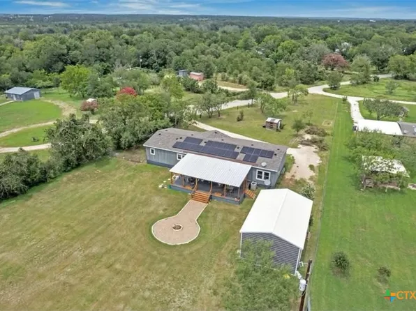 213 River Front Dr, Cedar Creek, TX 78612
