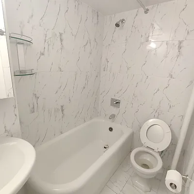 Rented by Palladium Property Group | media 4