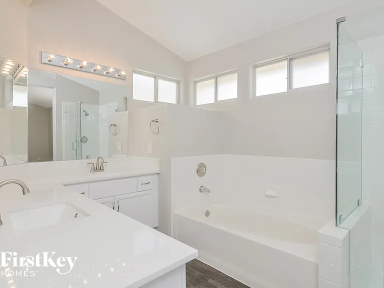 107 Workman Ct — Photo 10
