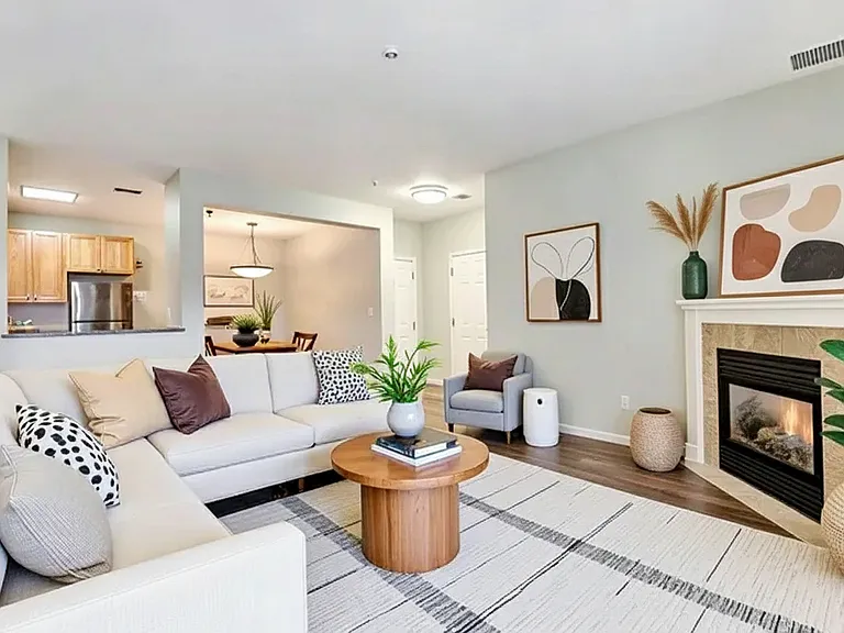 Michael Place Apartments — Photo 34