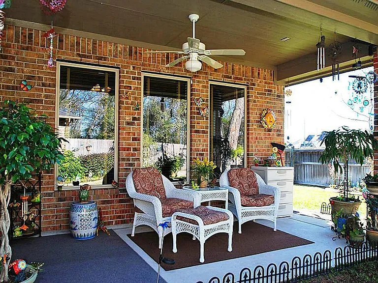 3810 Rose Grove Ln — Photo 24