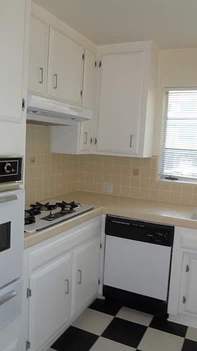 1st image of 1827 Manning Ave APT 1