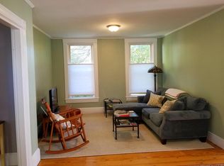 29 School St #1, Freeport, ME 04032