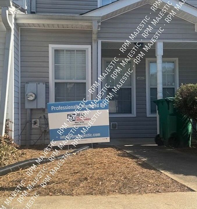 1st image of 6510 Wellington Chase Ct