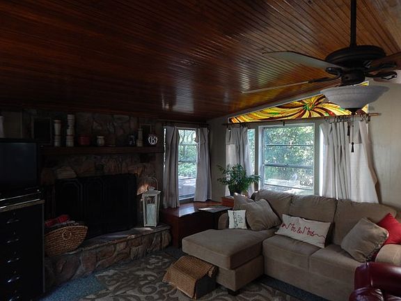 5th image of 1001 Bluebonnet Dr