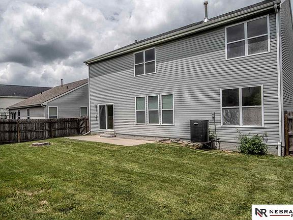 3rd image of 19009 Ontario St
