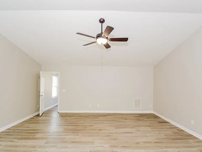 235 Chadford Pl — Photo 10