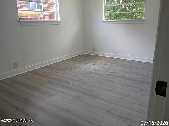 4th image of 1355 LABELLE Street