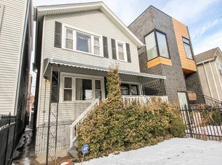 2052 W Huron St #1, Chicago, IL 60612