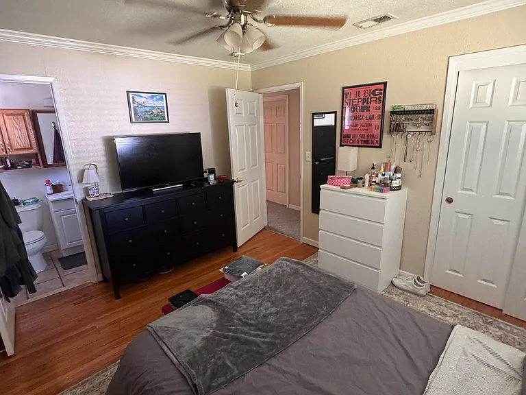 1803 Magnolia Pl — Photo 9