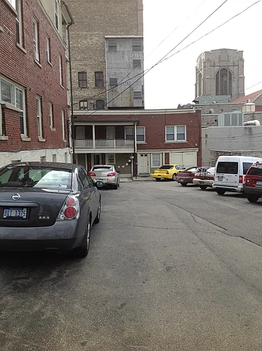 218 John St NE #1R Photo 1