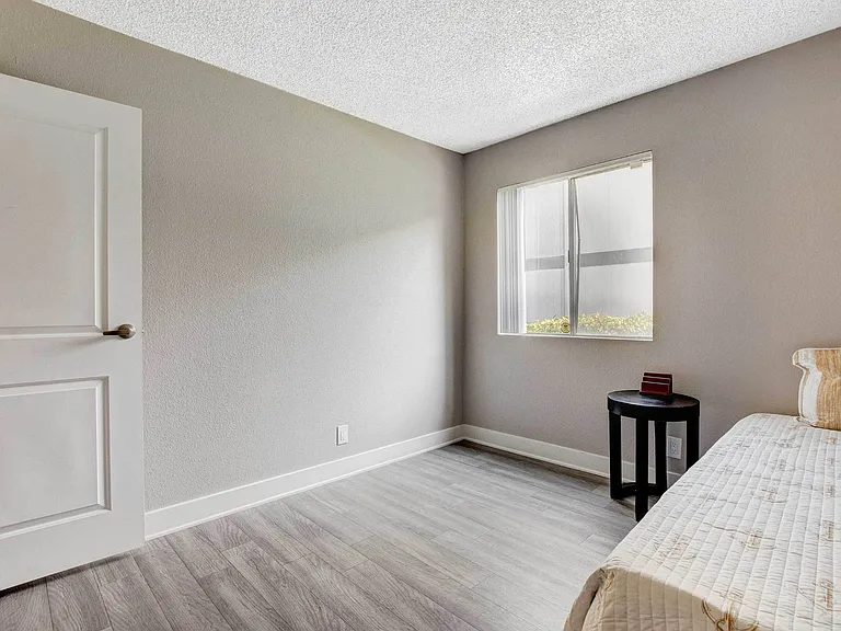 West Edge Apartments