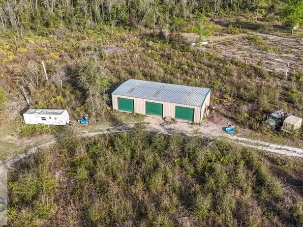 391 S Forks Rd, Screven, GA 31560