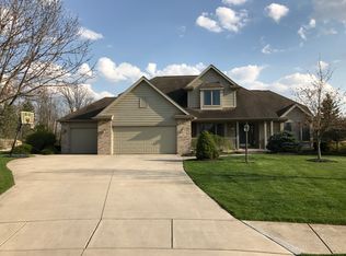 101 Hawthorn Ct, Bluffton, OH 45817