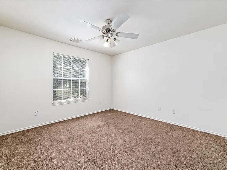 12615 Egret Hill Ct — Photo 14