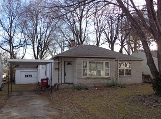 1824 E Monroe St, Springfield, MO 65802